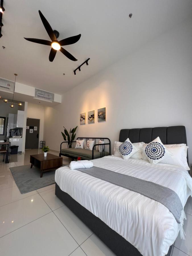 Pangsapuri Georgetown#amazing Skypool#modern & Elegant Suite# Georgetown