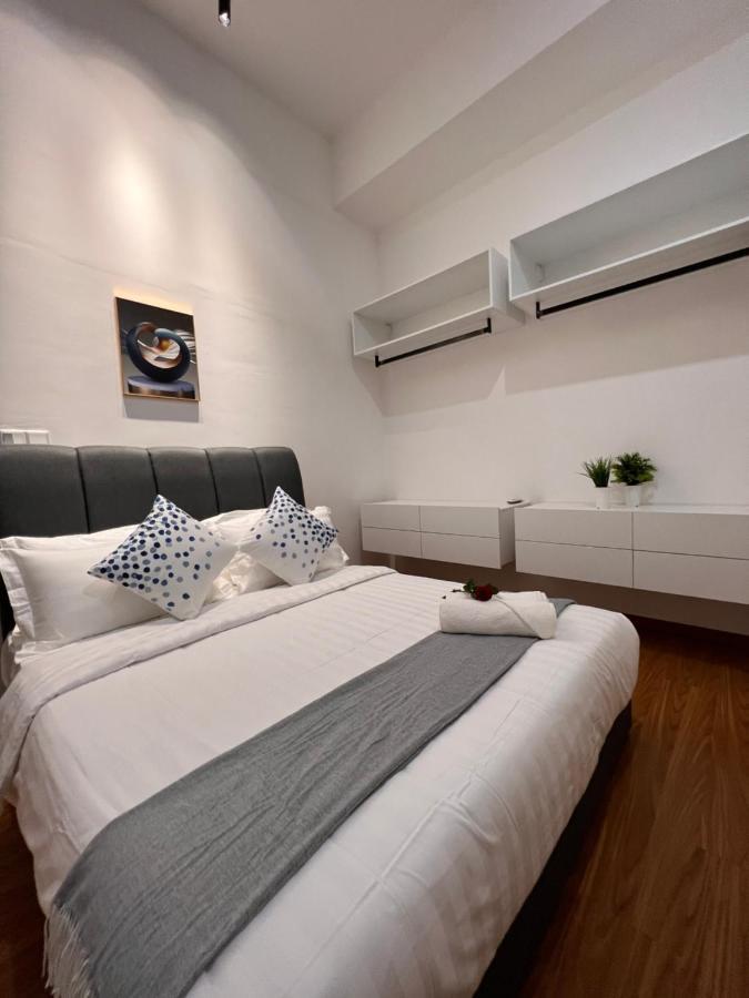 Georgetown#amazing Skypool#modern & Elegant Suite# Pangsapuri Georgetown